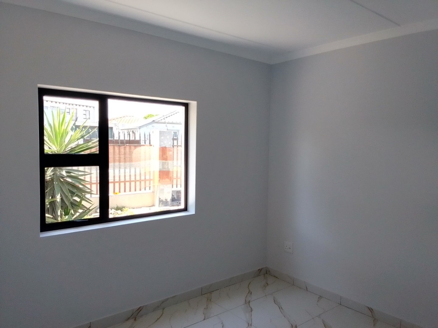 2 Bedroom Property for Sale in Ruyterwacht Western Cape